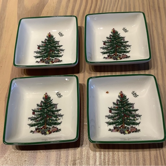 Spode Christmas Tree 3” Mini Dishes - Picture 1 of 4